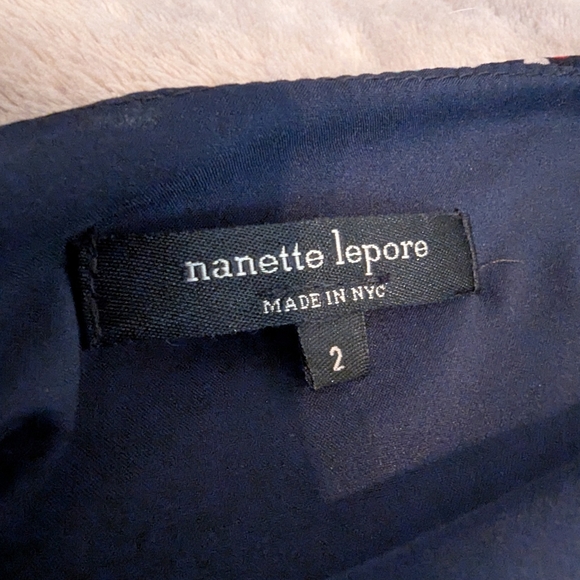 Nanette Lepore Women's 100% Silk Floral Navy Wrap Dress Size 2 Resort 2012 - Picture 3 of 11